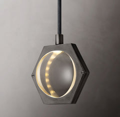 Ecbalant Pendant 5"W