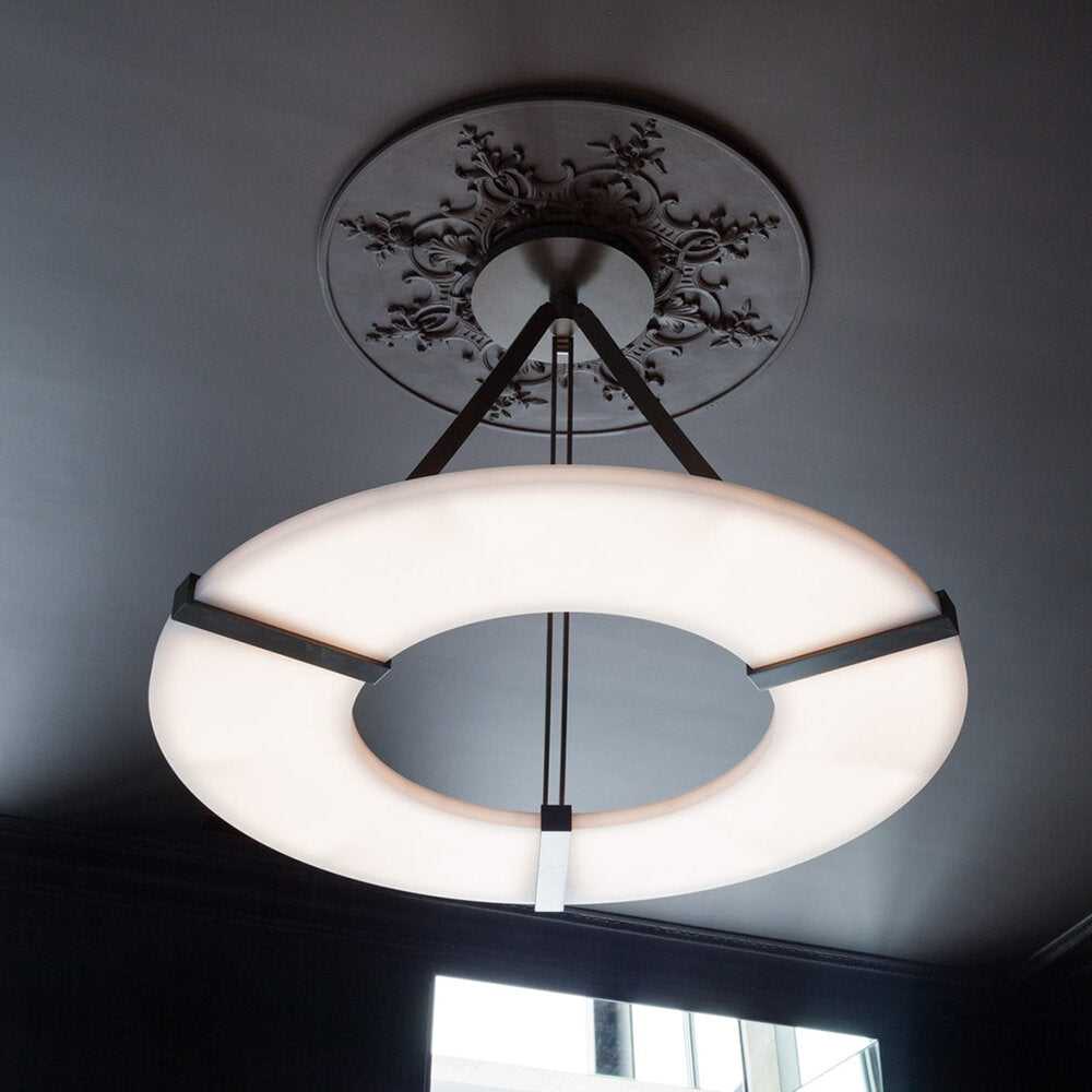 Elliot's Grace: Round Alabaster Plate Chandelier, Exquisite Illumination