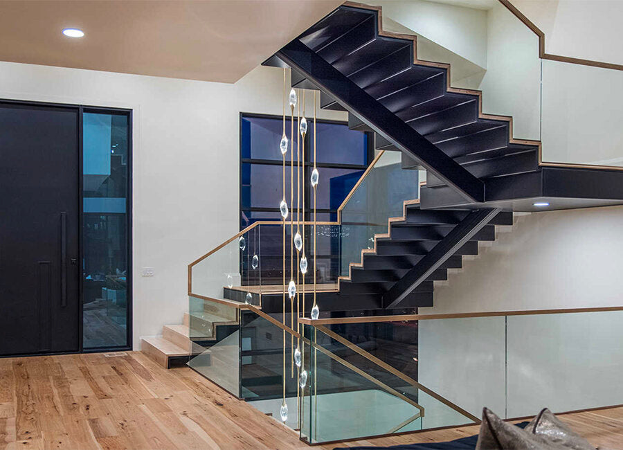 PEZEO CRYSTAL CHANDELIER 21''HPEZZEO CRYSTAL CHANDELIER 21''H