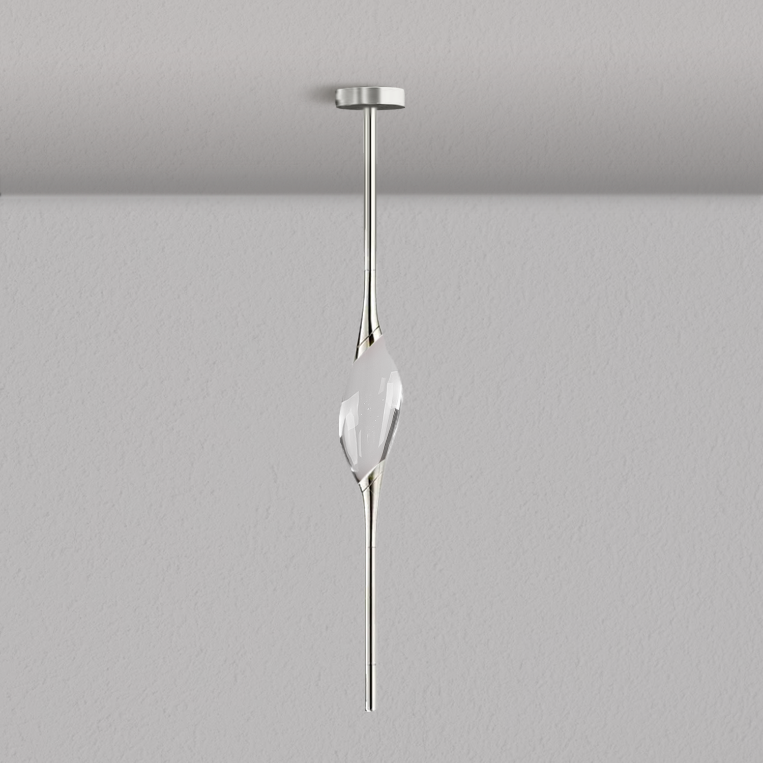 PEZEO SINGLE CRYSTAL PENDANTPEZZEO SINGLE CRYSTAL PENDANT