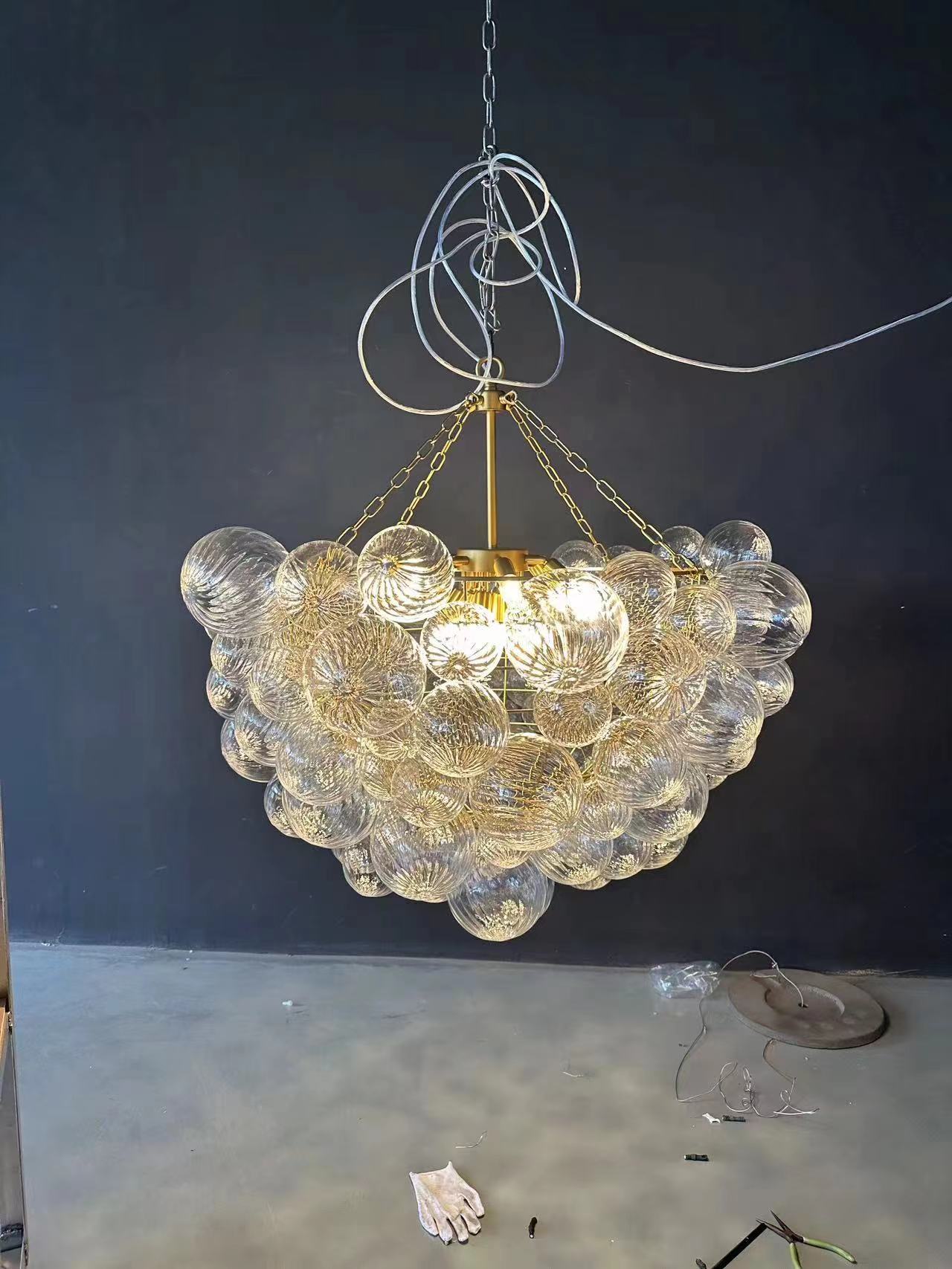 Talila Grande Chandelier