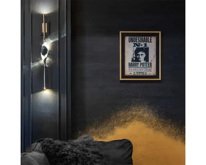 PEZEO SINGLE CRYSTAL WALL SCONCEPEZZE SINGLE CRYSTAL WALL SCONCE