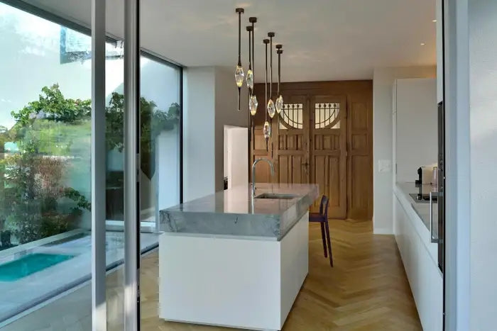 PEZEO SINGLE CRYSTAL PENDANTPEZZEO SINGLE CRYSTAL PENDANT