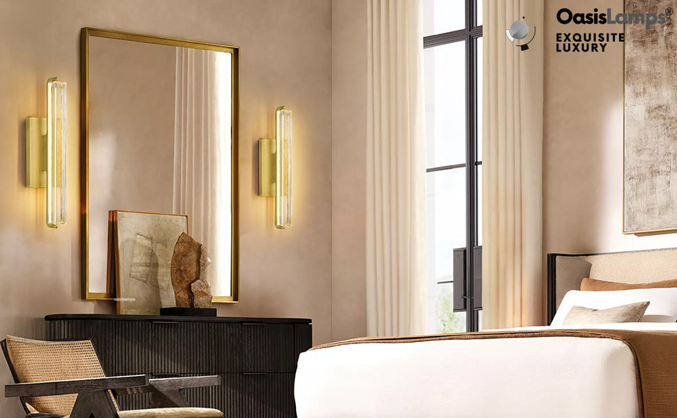 Clara Glow Crystal Wall Sconce 19"#color_brass,style_single crystal