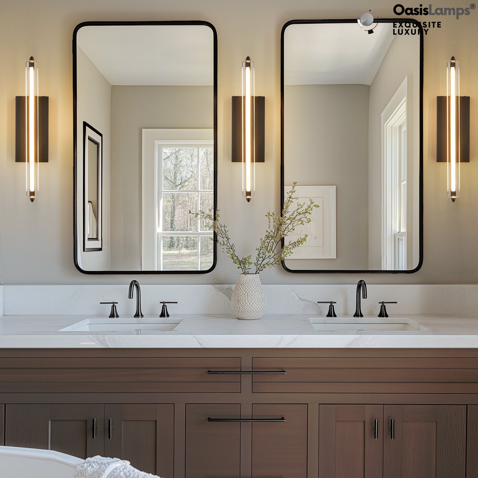 Clara Glow Crystal Wall Sconce 19"#color_black,style_single crystal