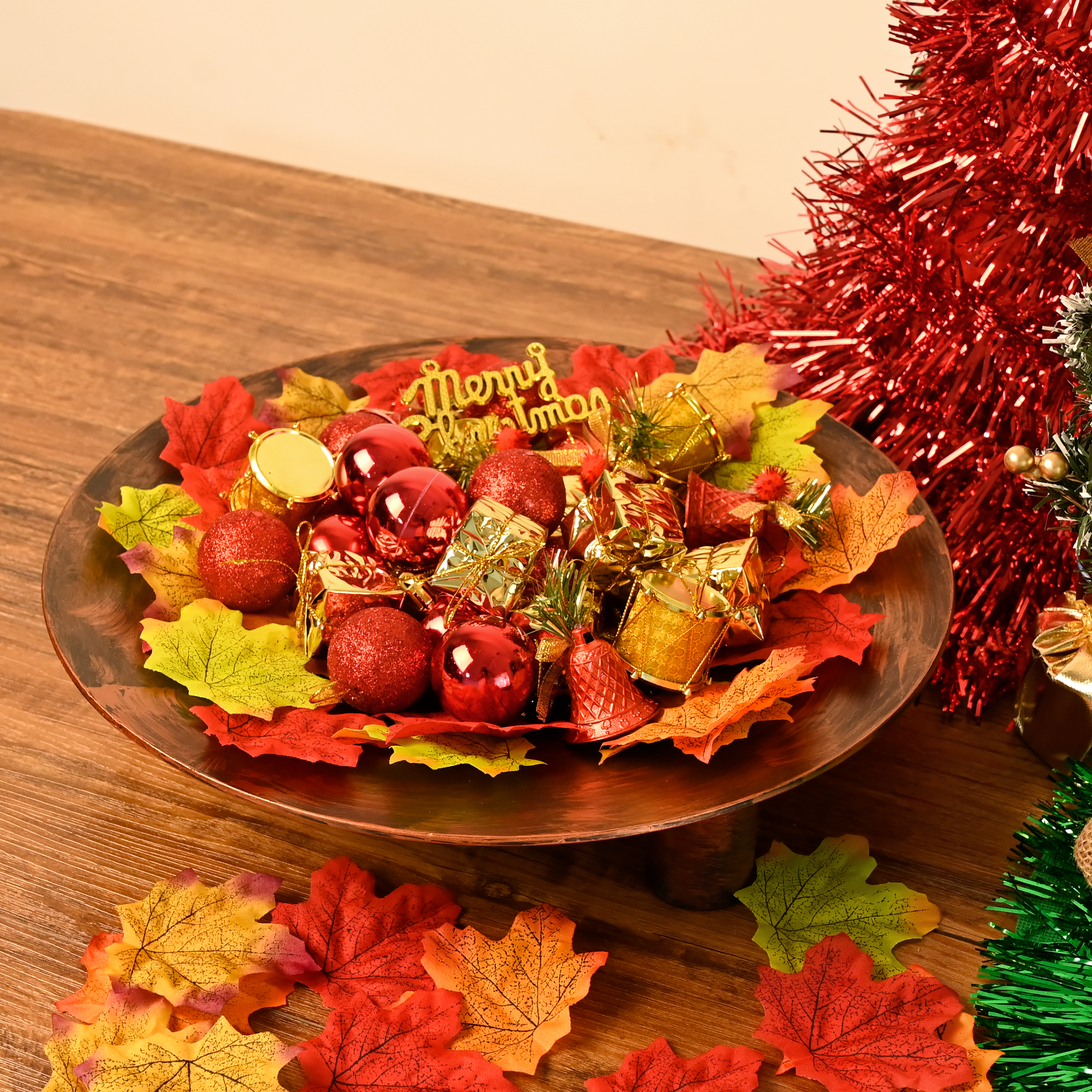 Altan Round Metal Tray