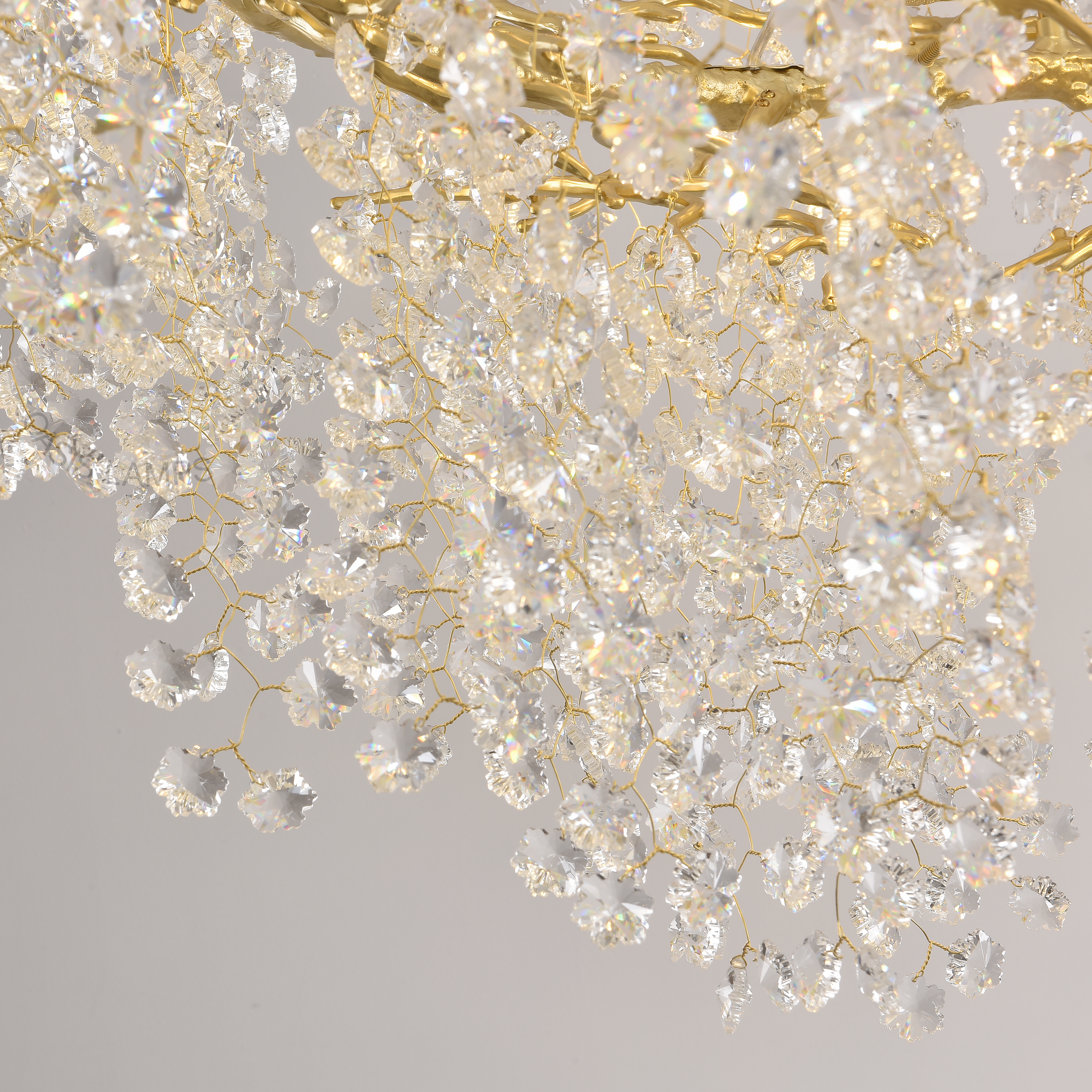 Lustre Branches Halo Chandelier 48"#color_gold