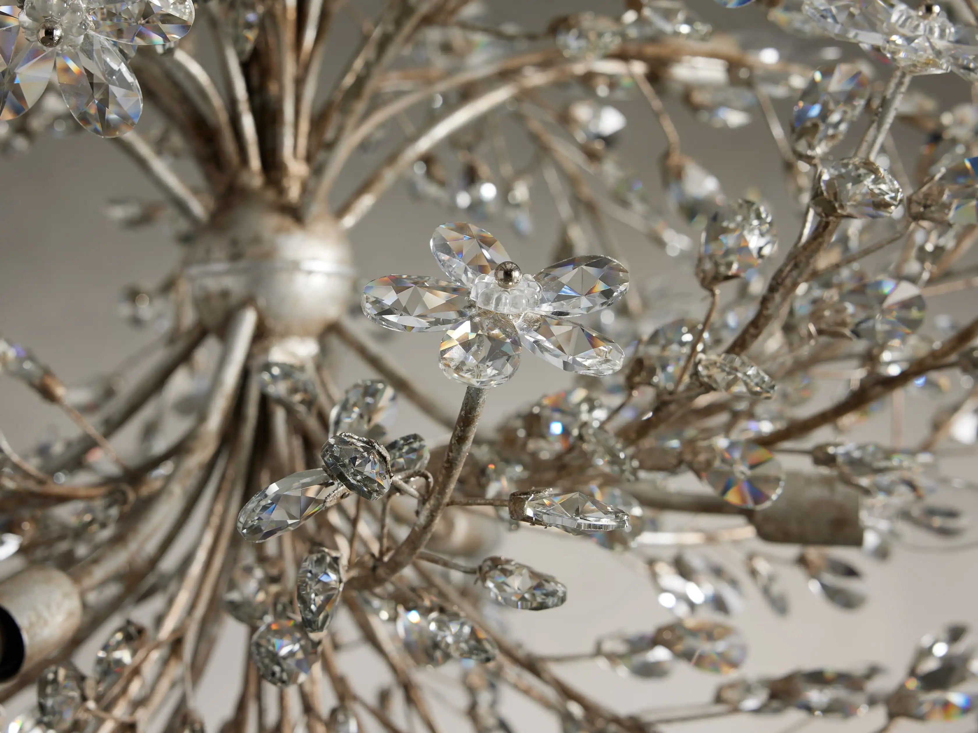 Fiore 8-Light Round Chandelier 35"