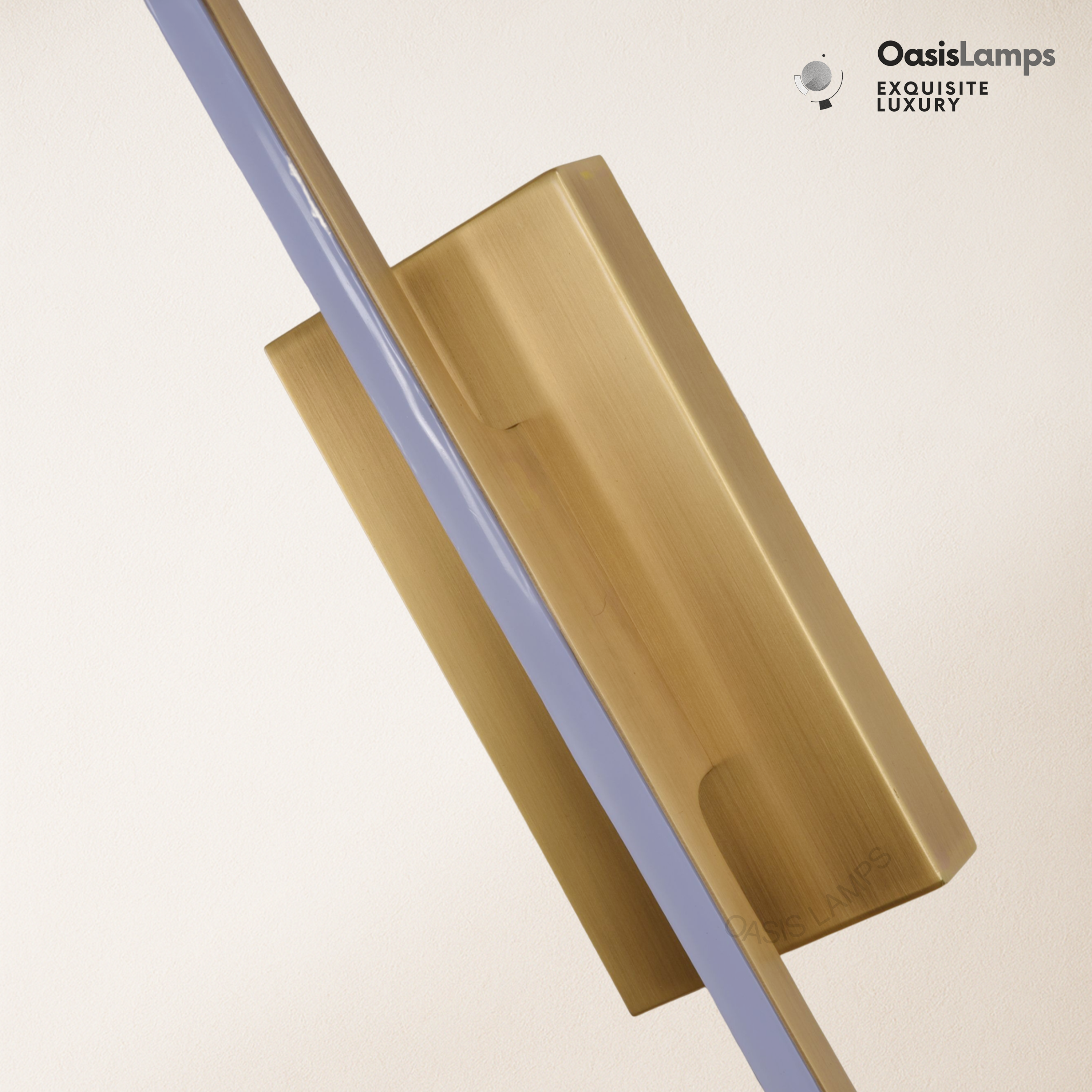 Clara Glow Alabaster Wall Sconce 19"#color_brass