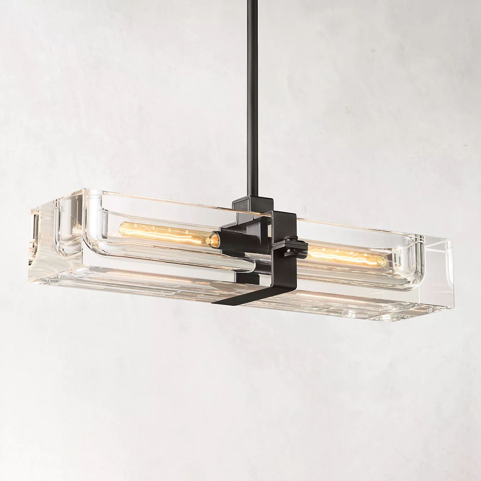 Sav Linear Chandelier 24"