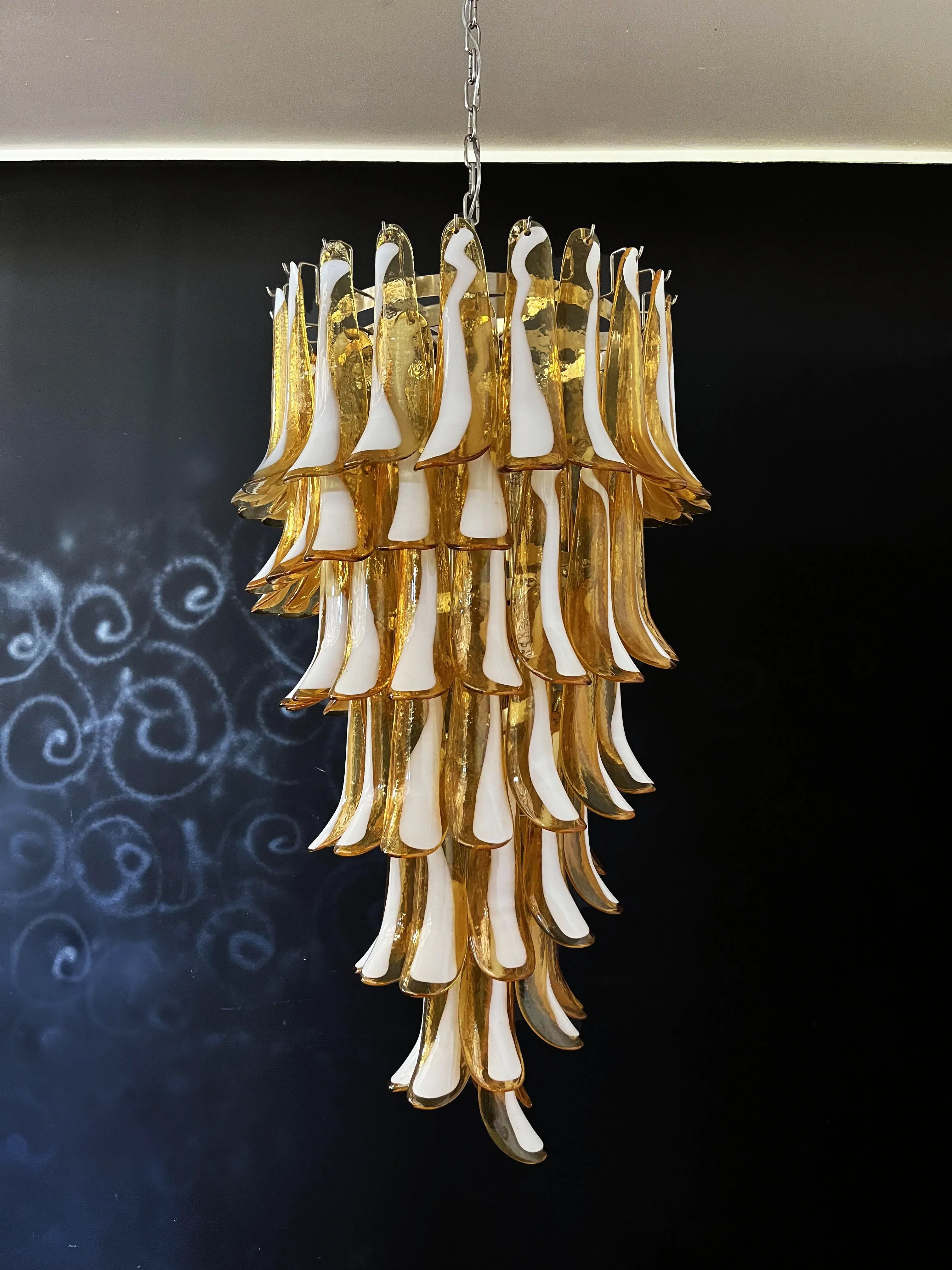 Beautiful Murano Amber Petals Spiral Chandelier 25.2"