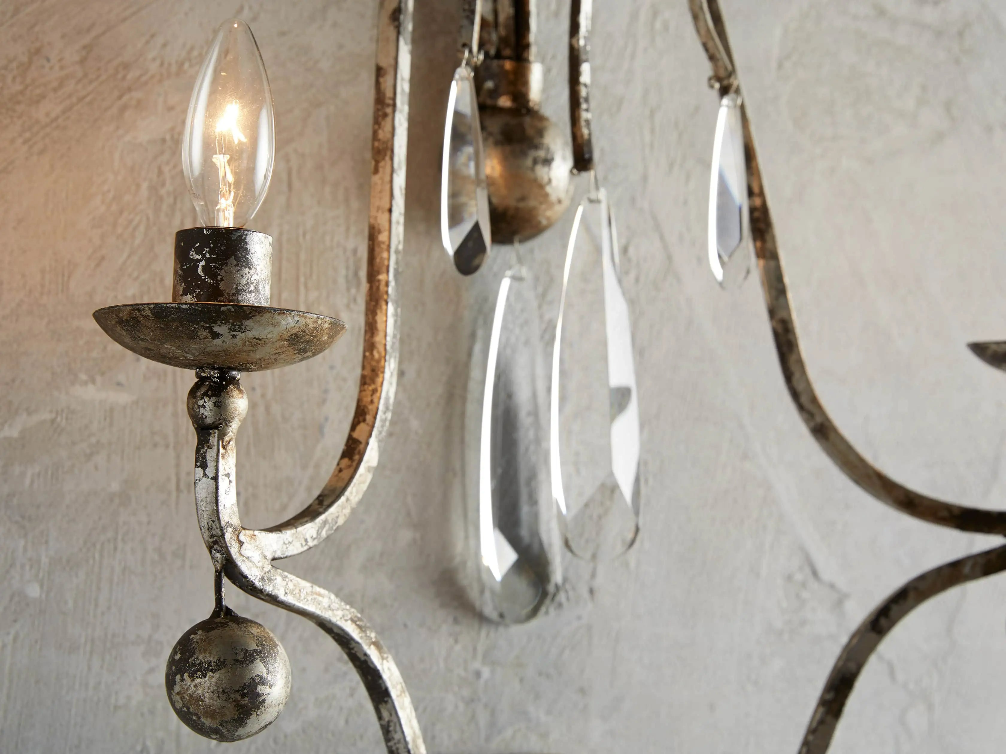 Gothic Bonita 2-Light Wall Sconce- Silver
