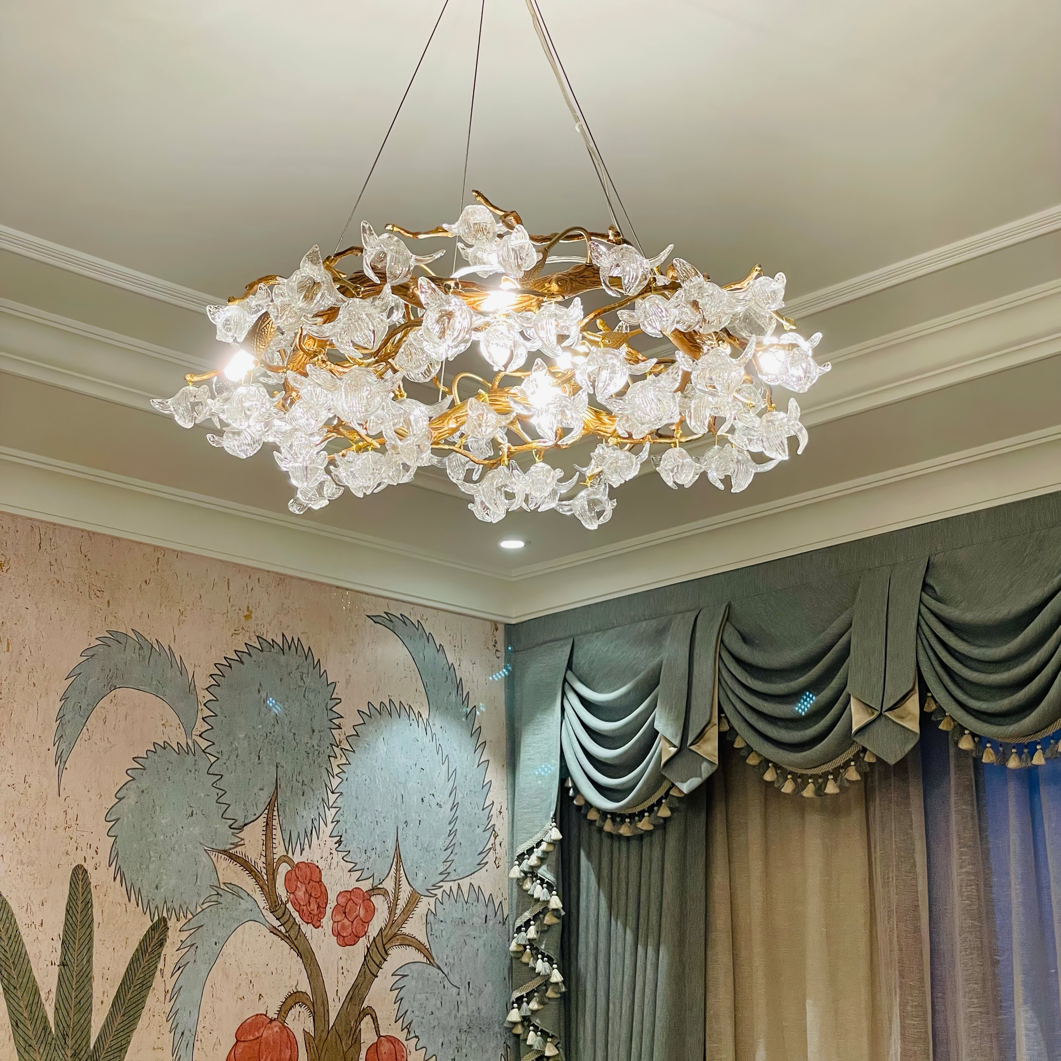 Flora Hibiscus Flower Chandelier