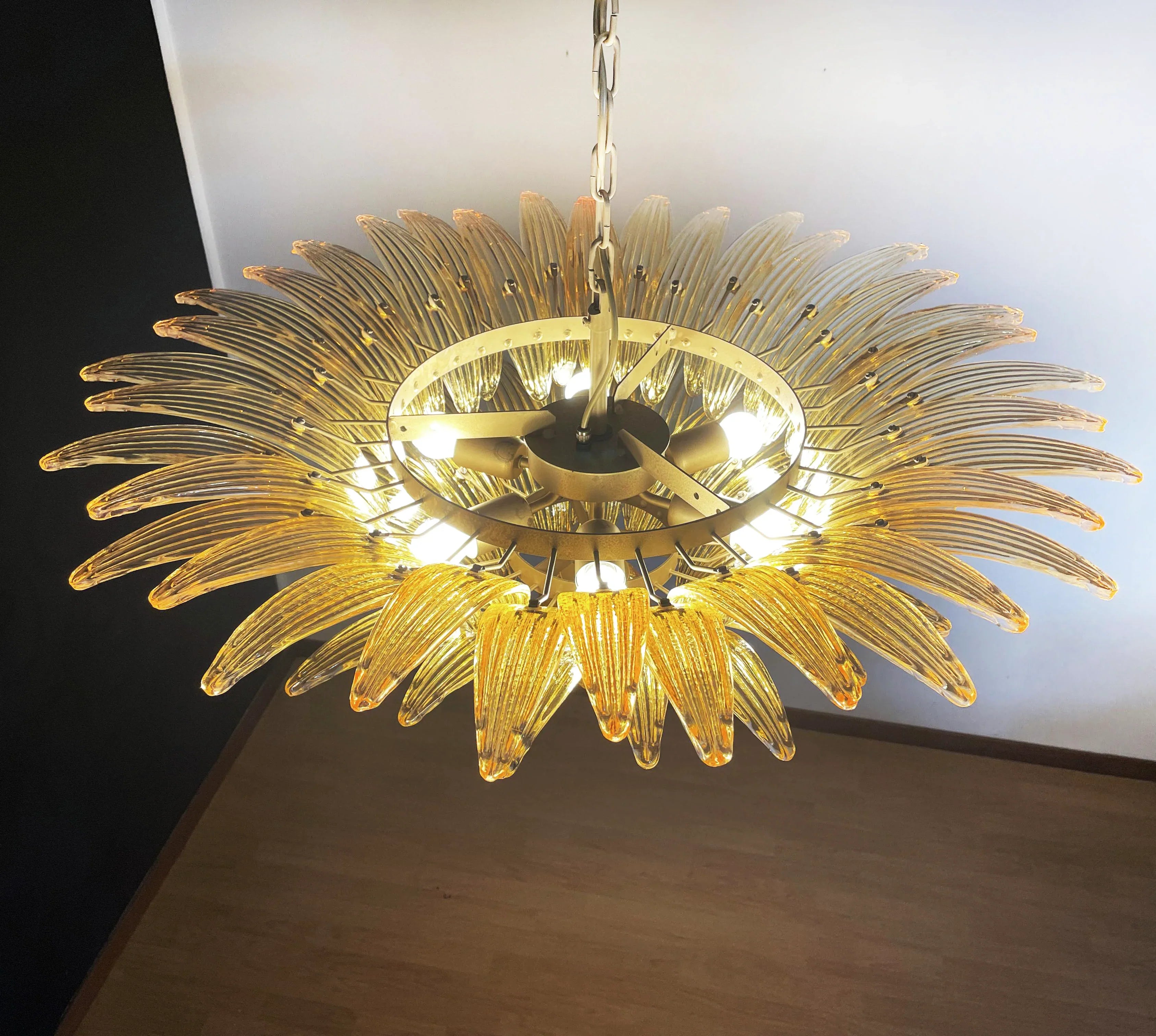 Murano Palmette Amber Chandelier 34"
