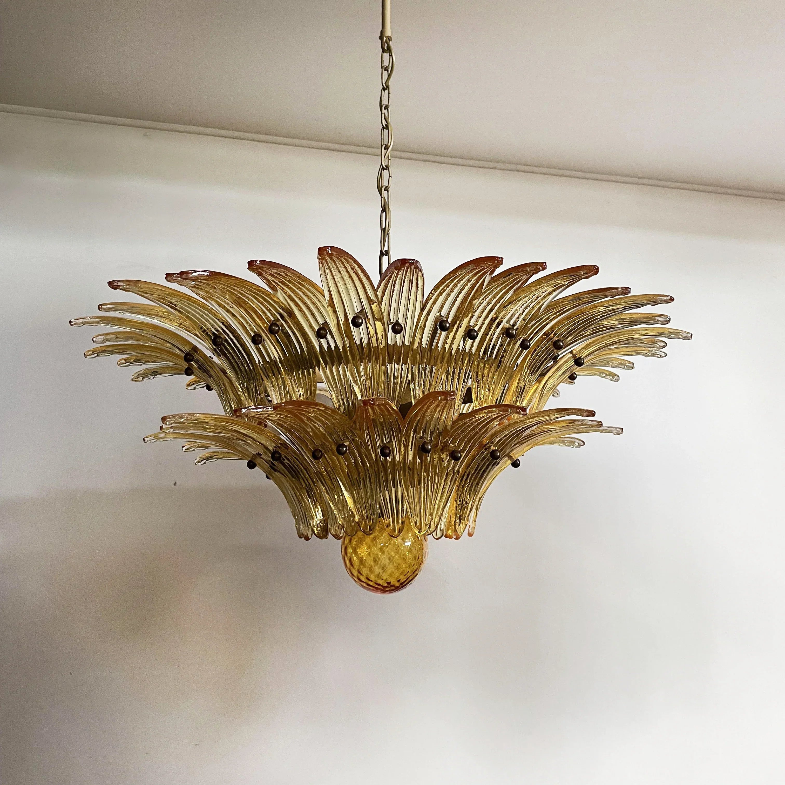 Murano Palmette Amber Chandelier 34"