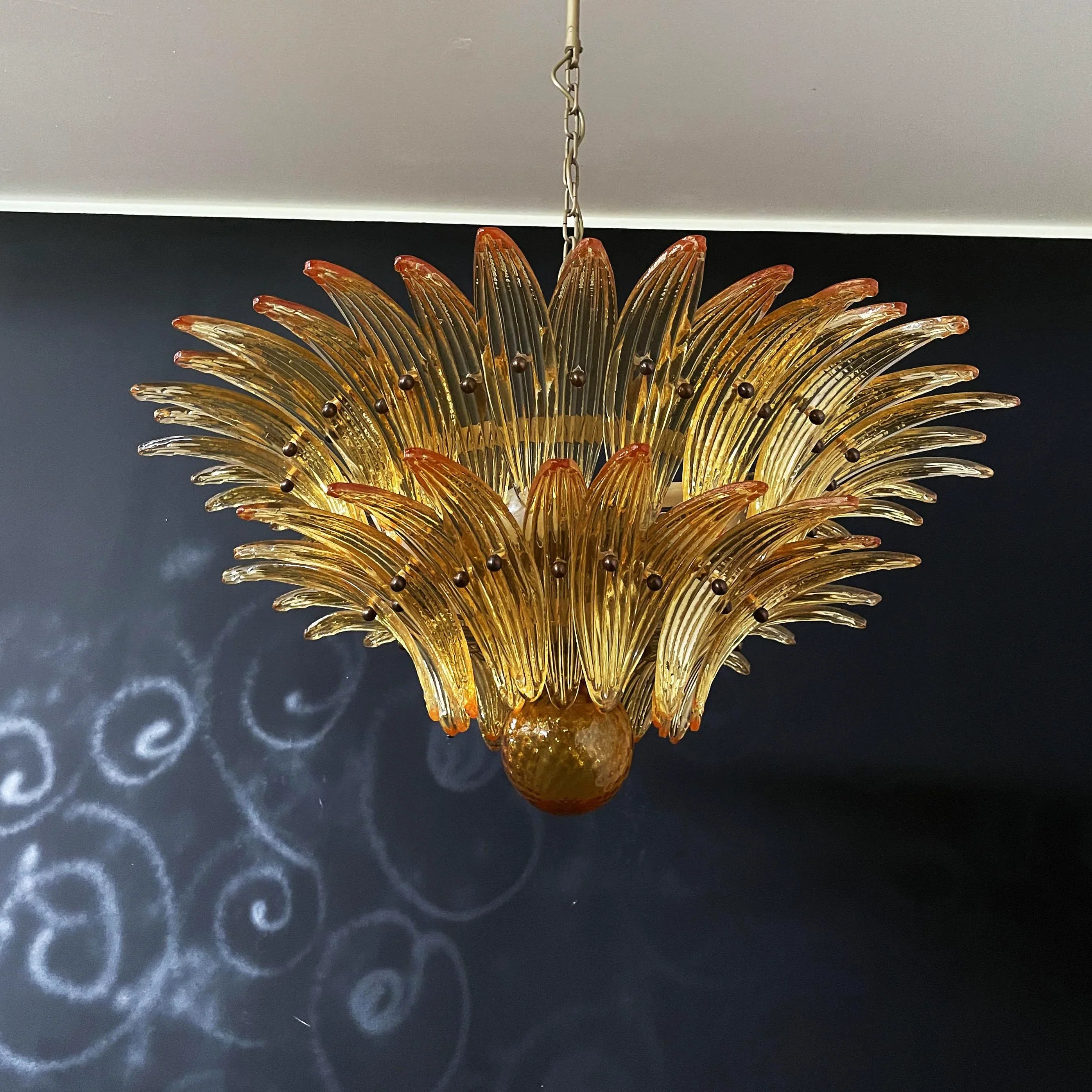 Murano Palmette Amber Chandelier 34"