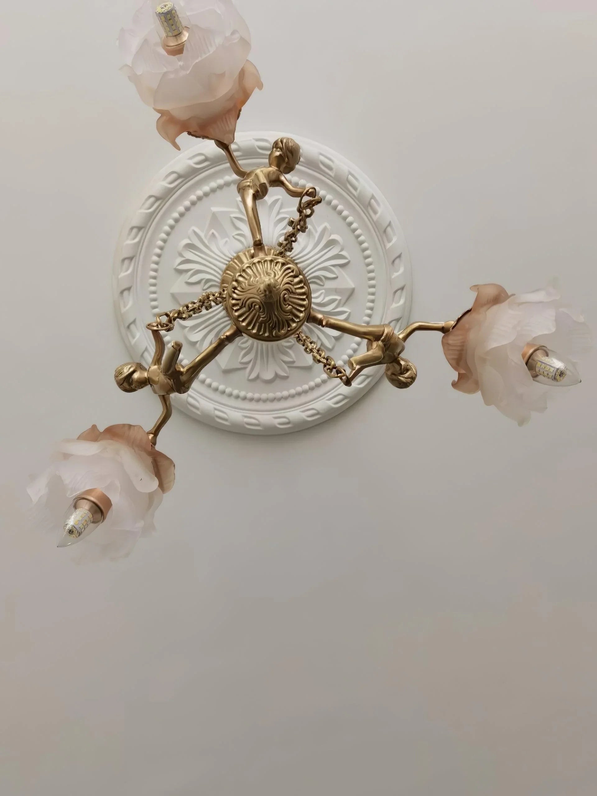 Flora Putti Statuettes Brass Suspension