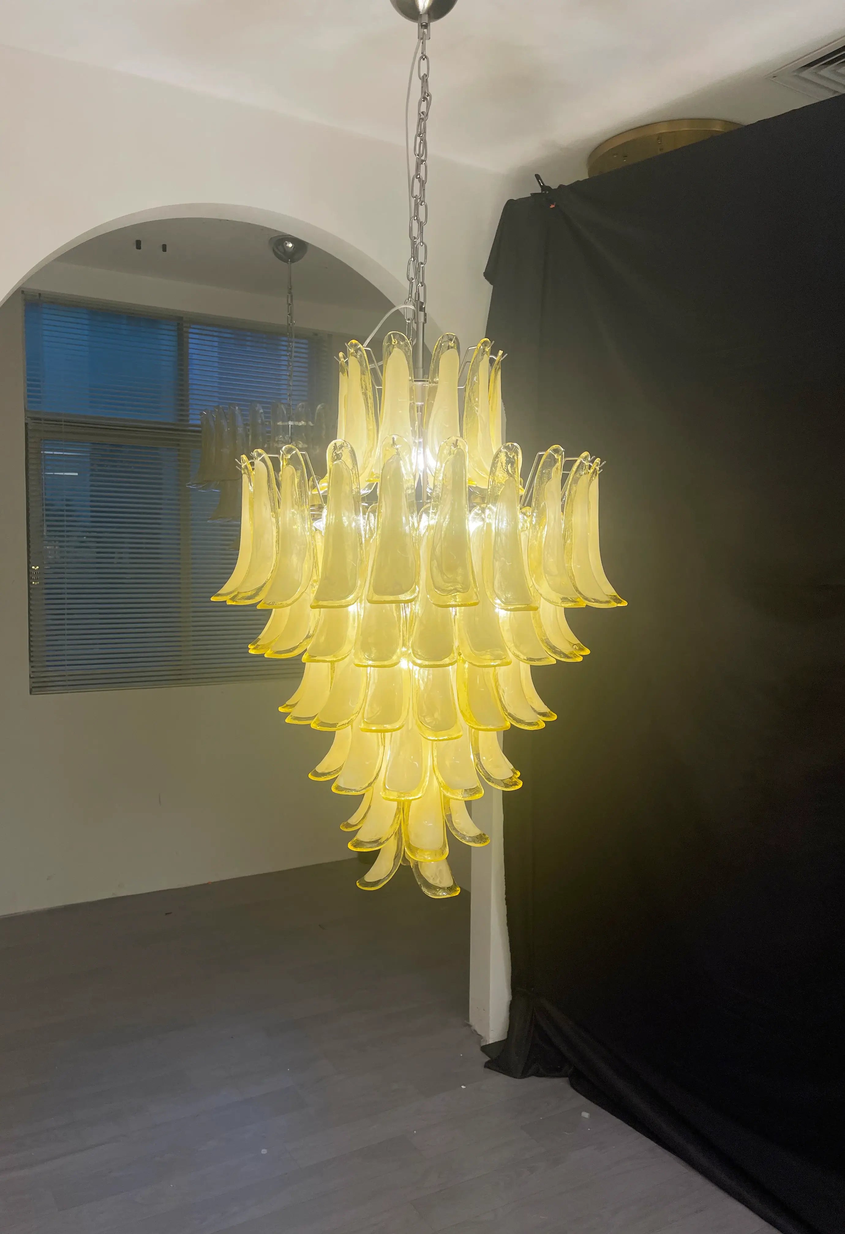 Stunning Murano Caramel Glass Petals Chandelier 31.5"