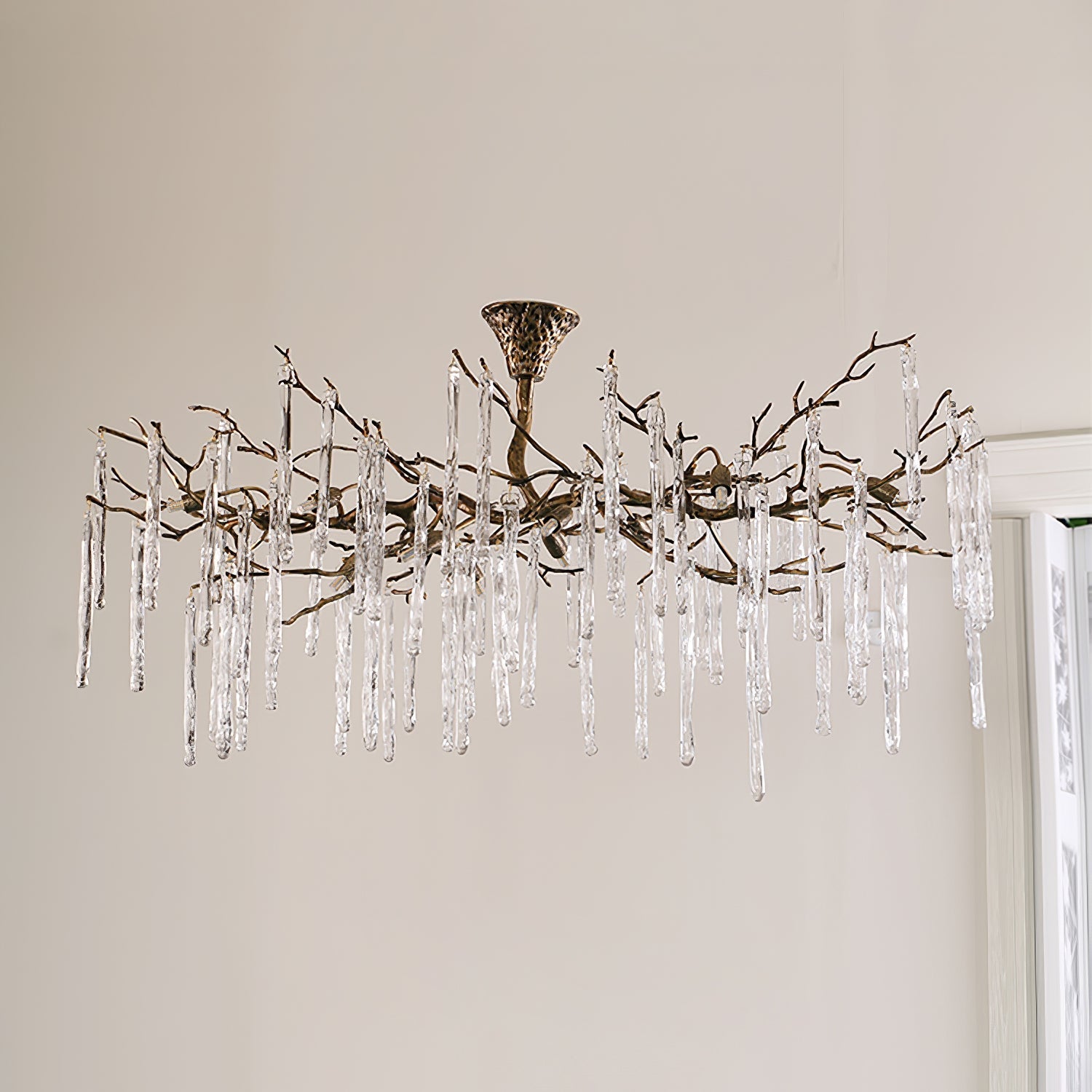 Annata Ice Strip Glamour Dripstone Chandelier
