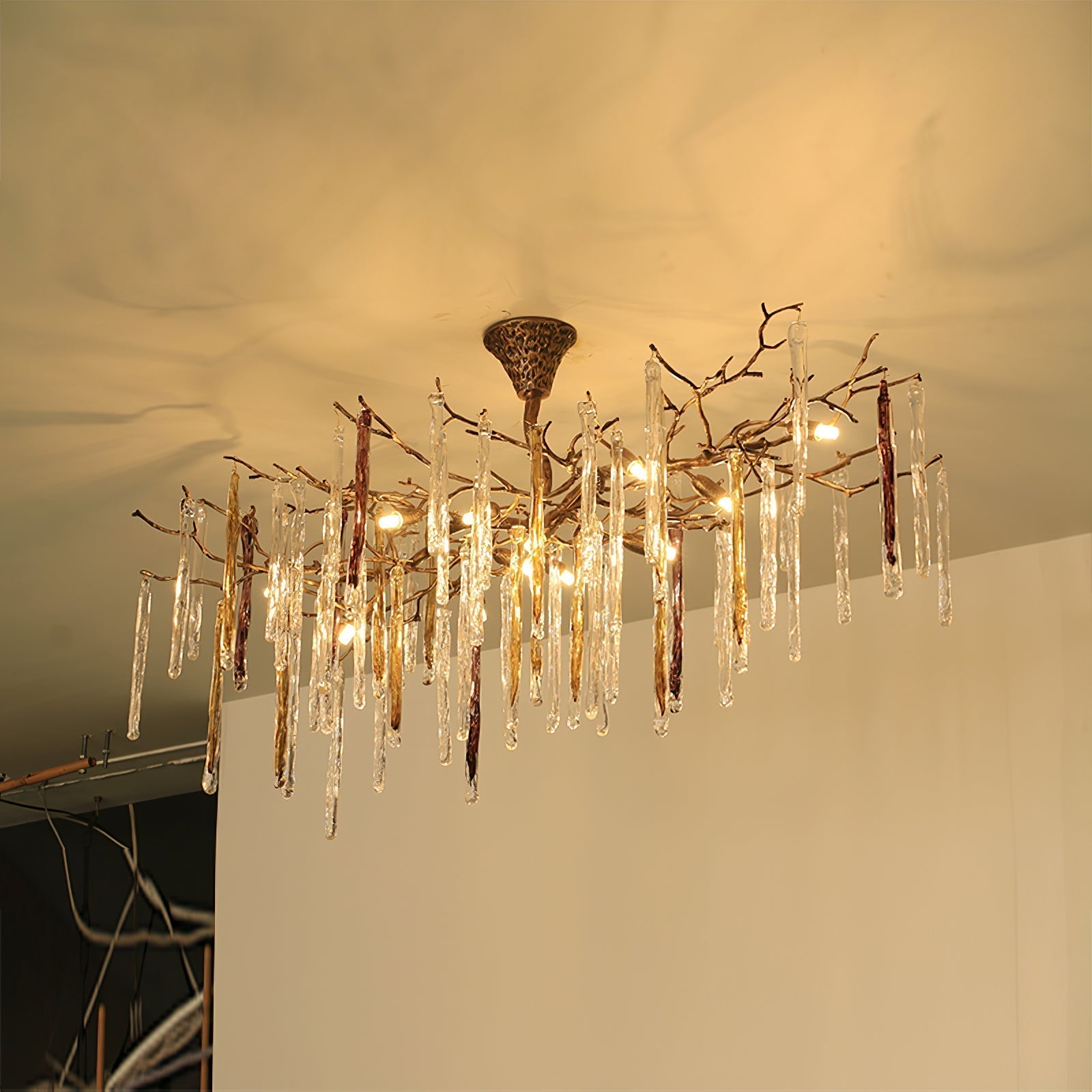Annata Ice Strip Glamour Dripstone Chandelier