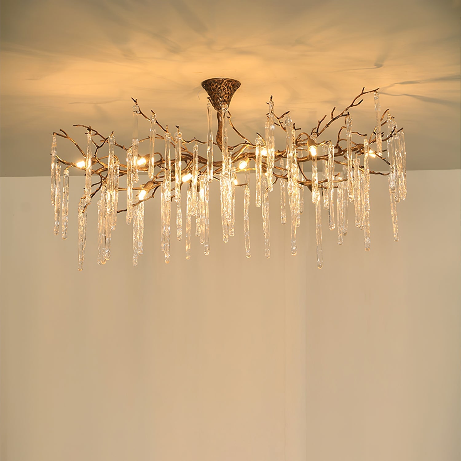 Annata Ice Strip Glamour Dripstone Chandelier