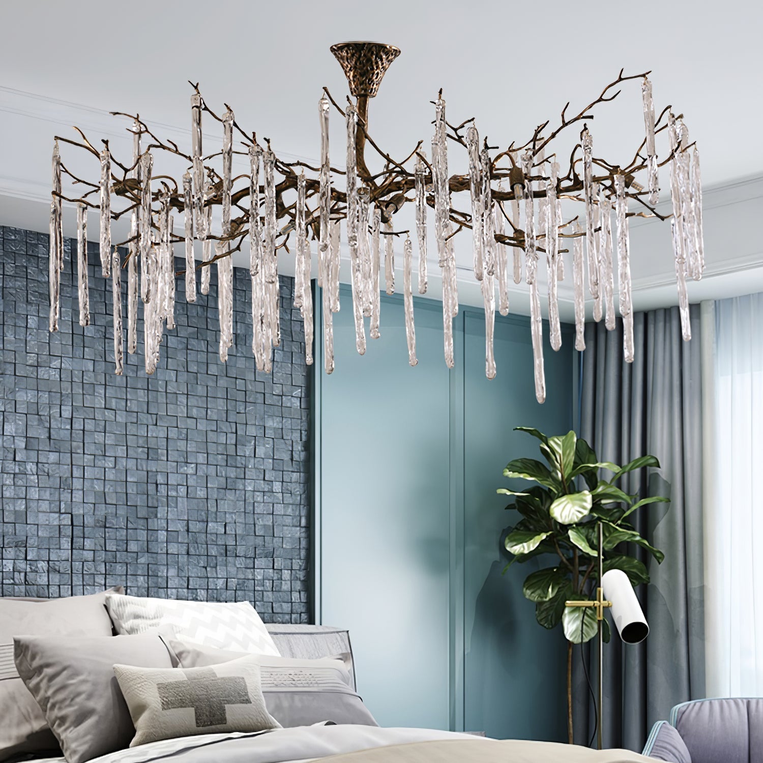 Annata Ice Strip Glamour Dripstone Chandelier