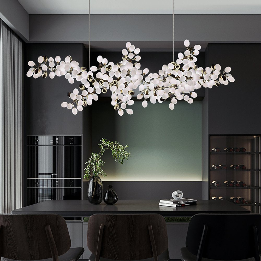 Harris Valiant Chandelier, Horizontal