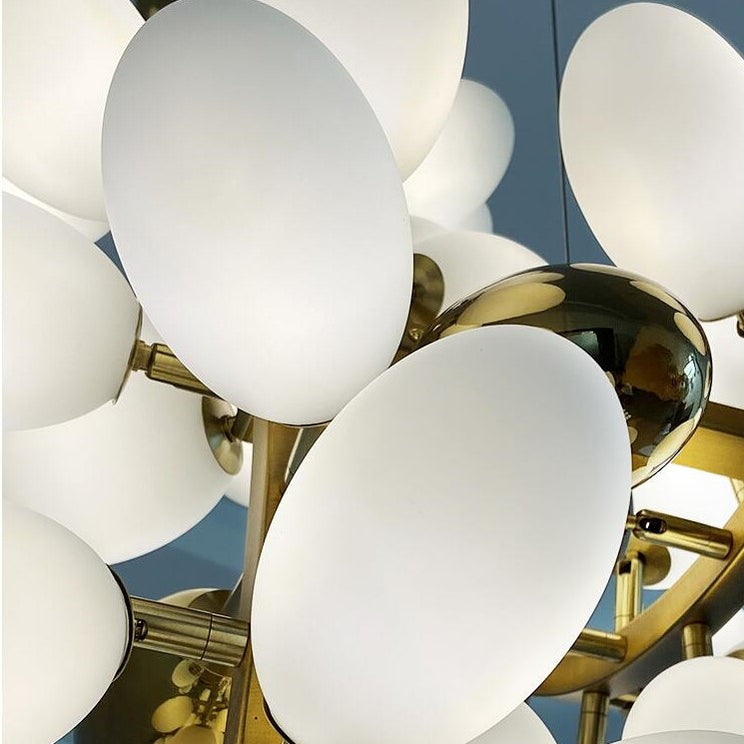 Harris Valiant Chandelier, Horizontal