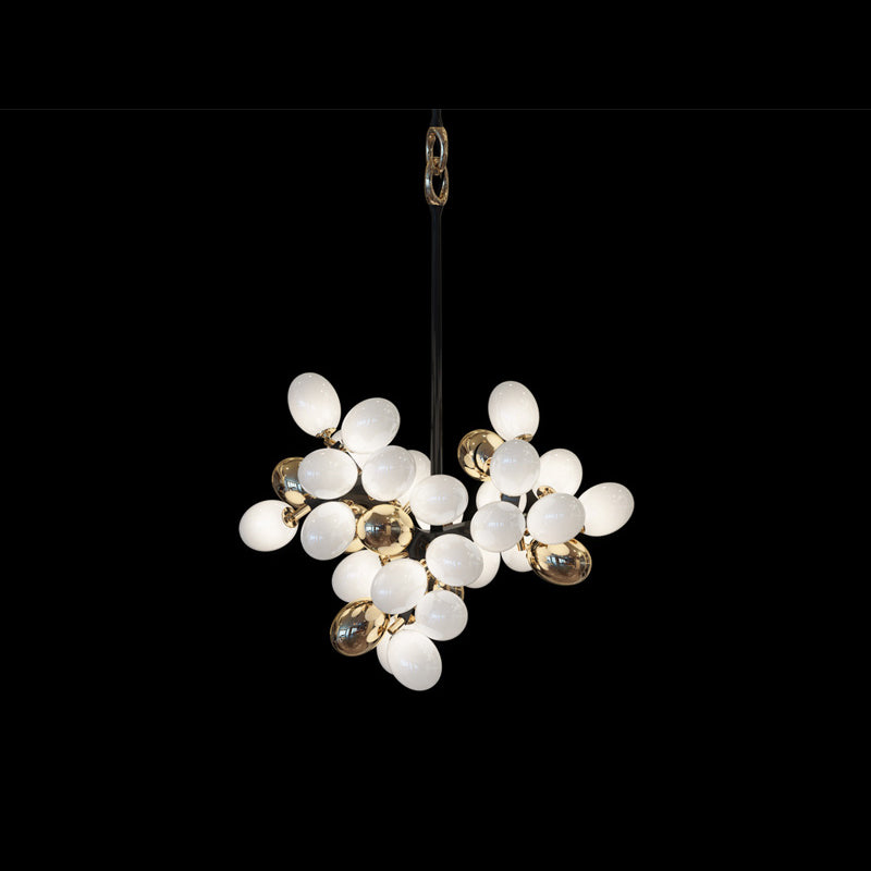 Harris Valiant Chandelier, Horizontal