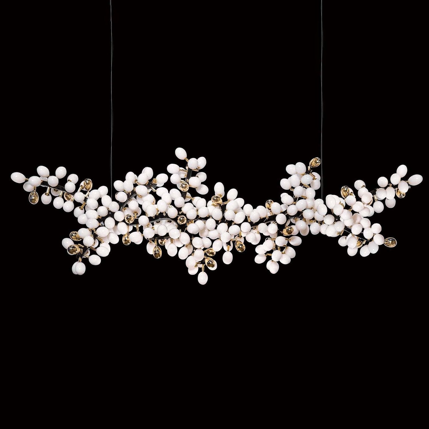 Harris Valiant Chandelier, Horizontal