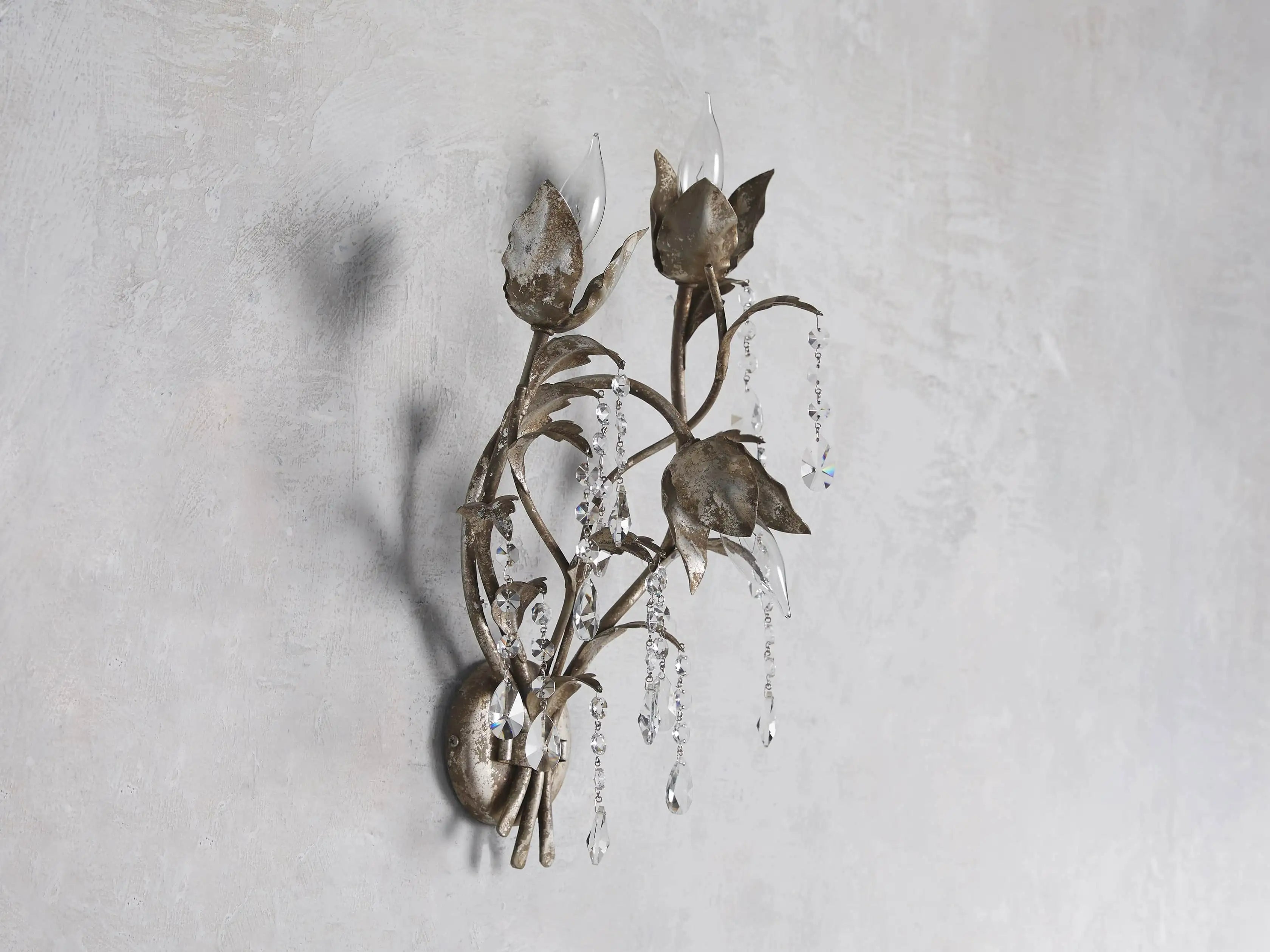 Gothic Viticcio 3-Light Wall Sconce - Silver