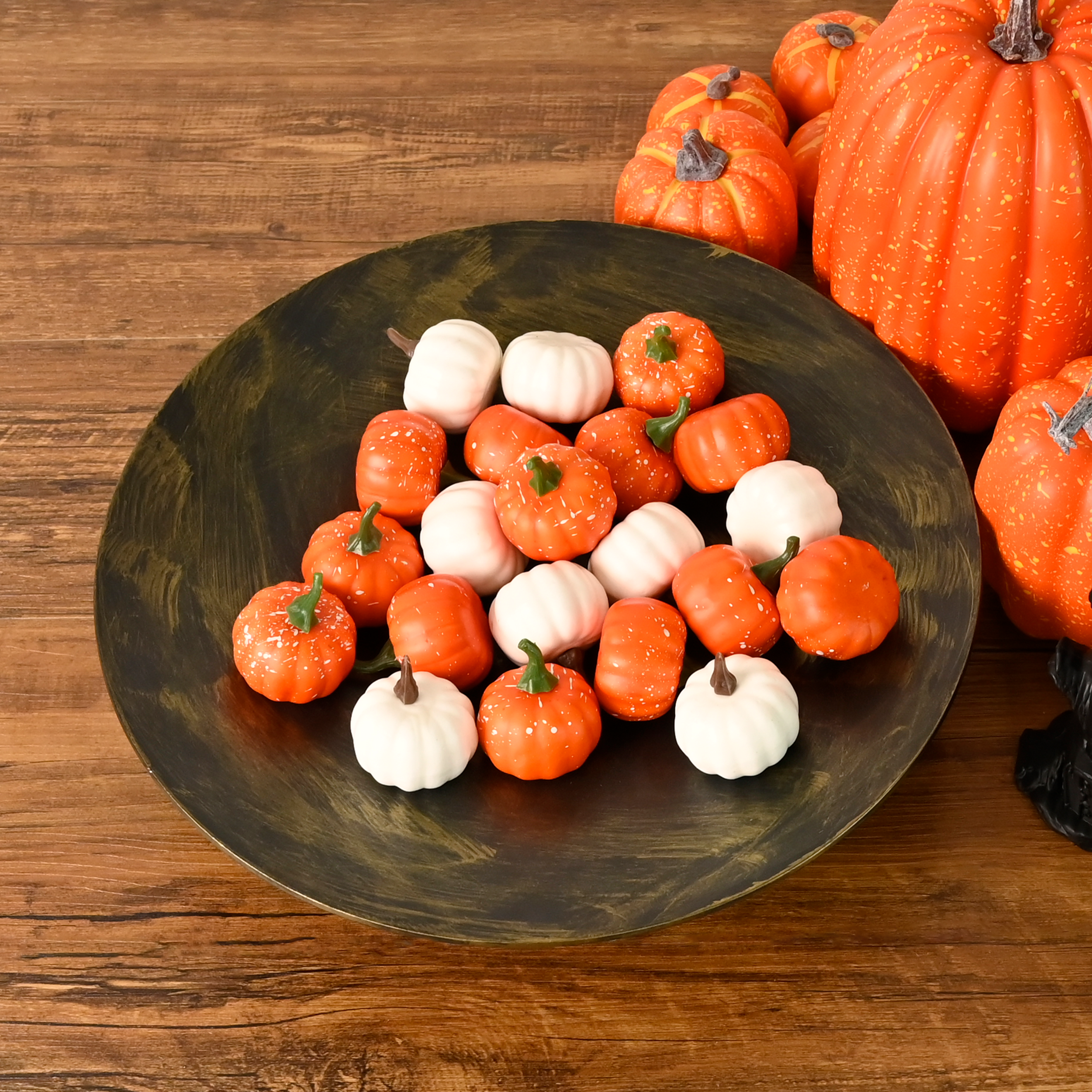 Altan Round Metal Tray