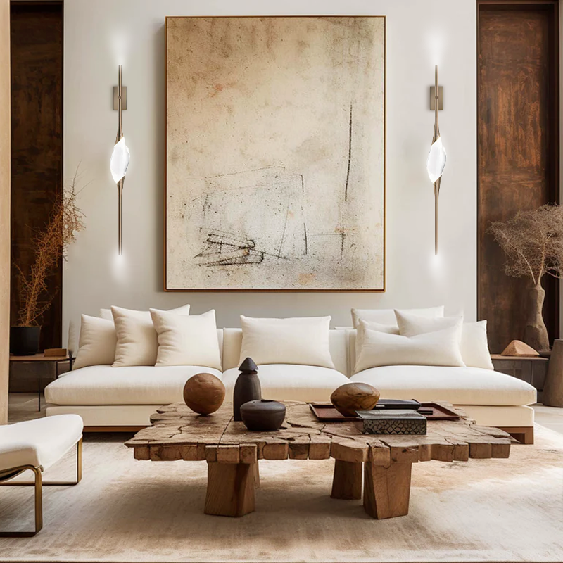 PEZEO SINGLE CRYSTAL WALL SCONCEPEZZE SINGLE CRYSTAL WALL SCONCE