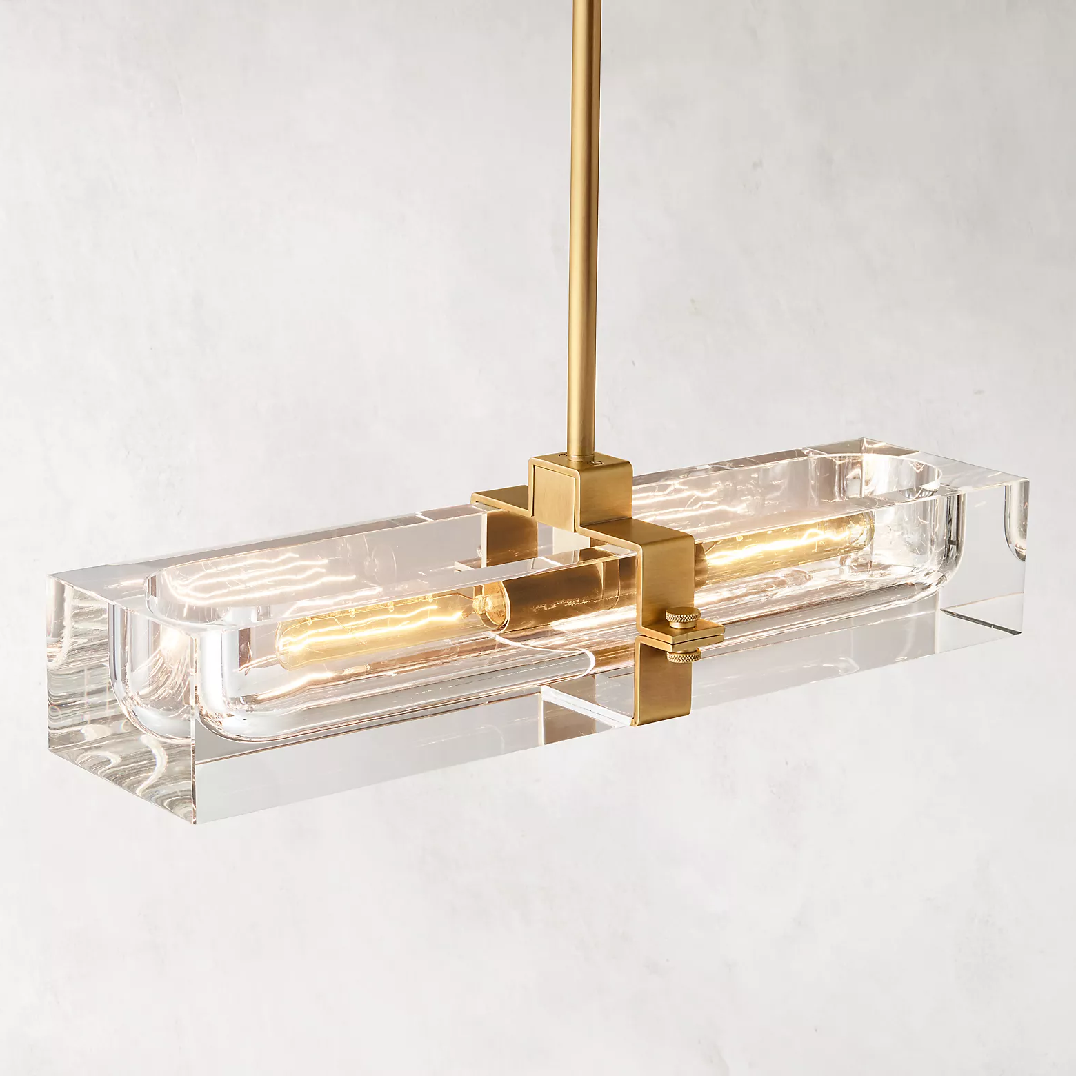 Sav Linear Chandelier 24"