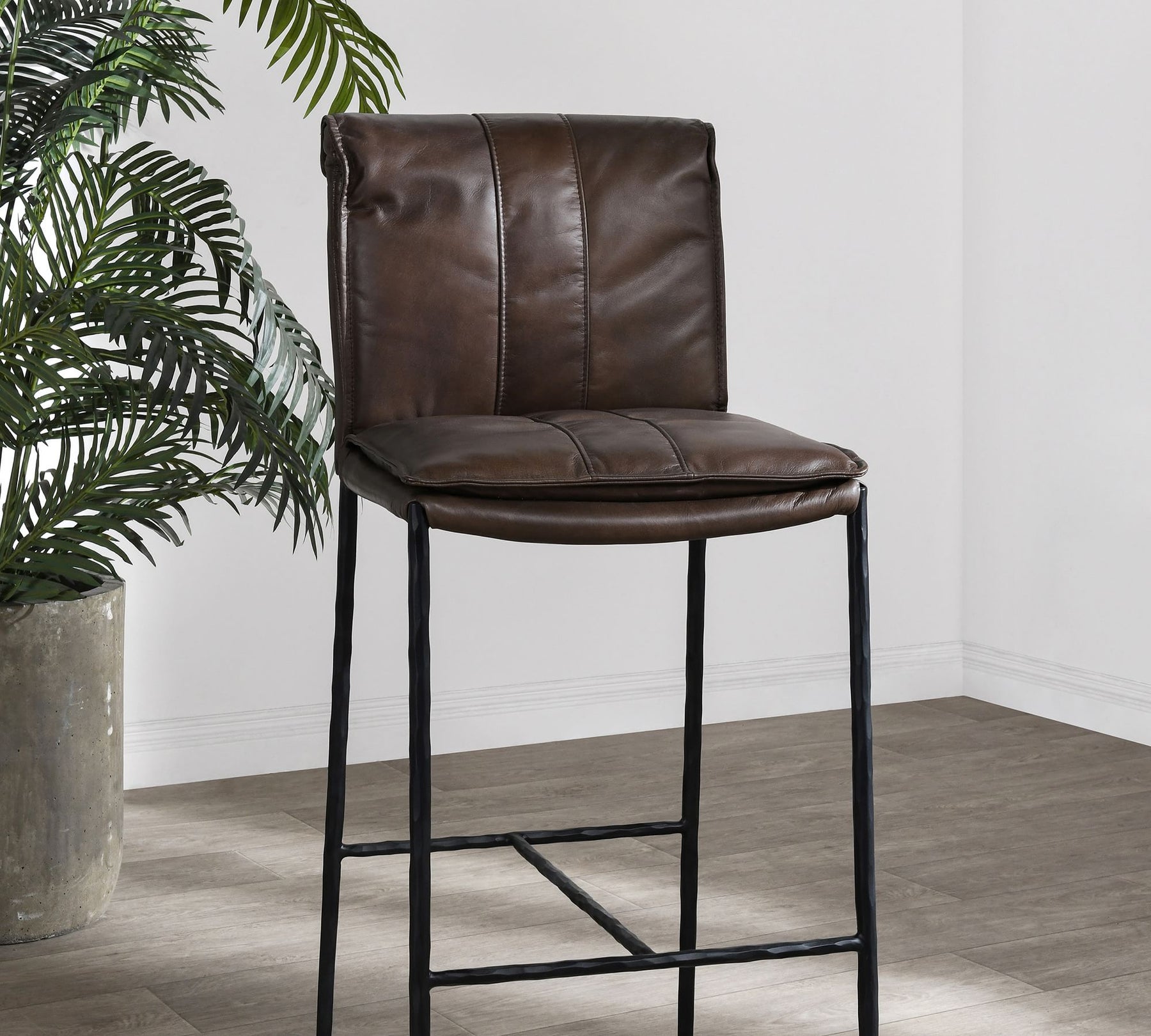 Eugia Leather Stool  39'' 43''H