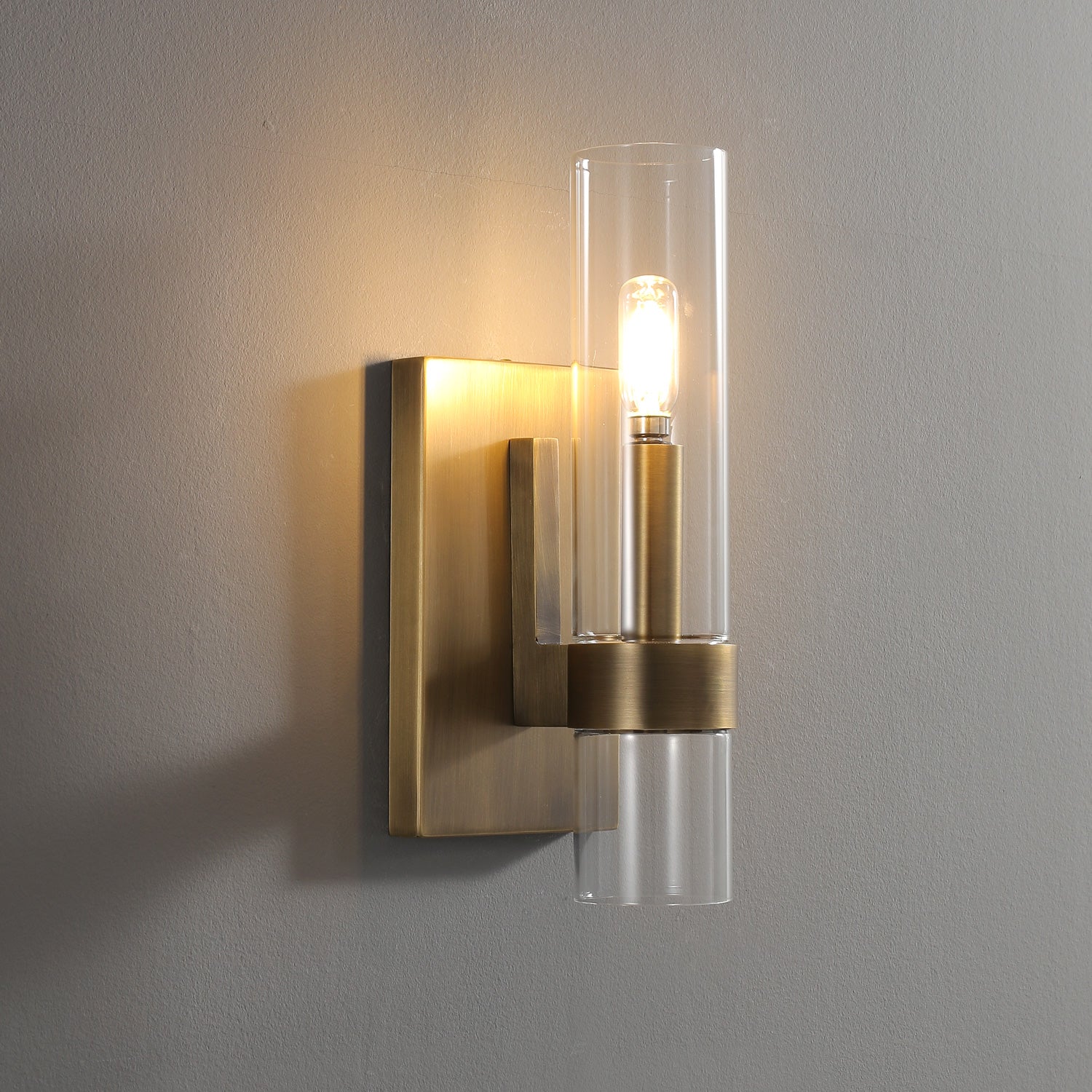 Ramve Grand Wall Sconce For Art Blown Glass