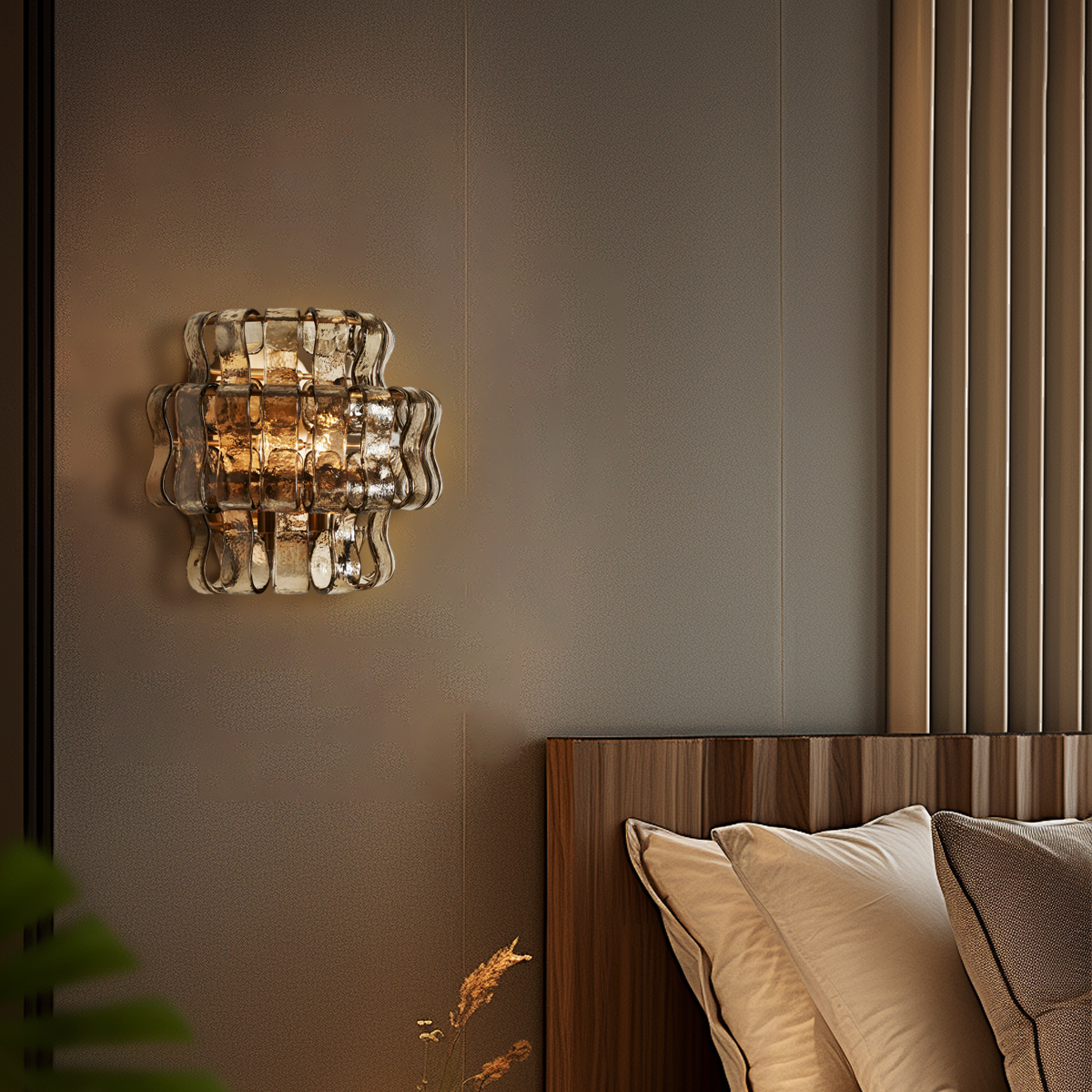 Ghiacci Wall Sconce