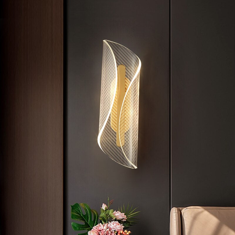 Lamia Modern Wall Sconce